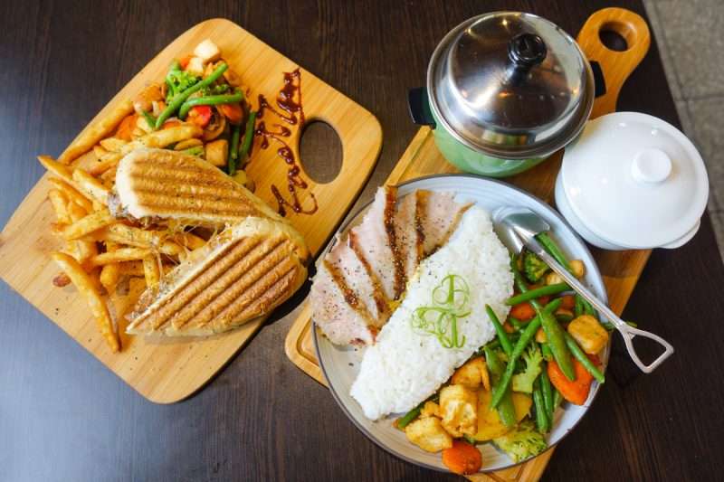 【台南美食】城東合作社咖啡 隱身在小巷弄60年平房老屋內！適合文青吃早午餐！